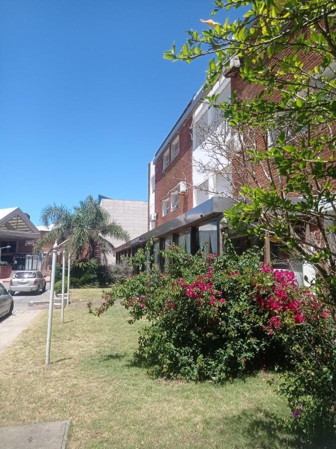 Hotel Gaudi Punta del Este Exterior photo