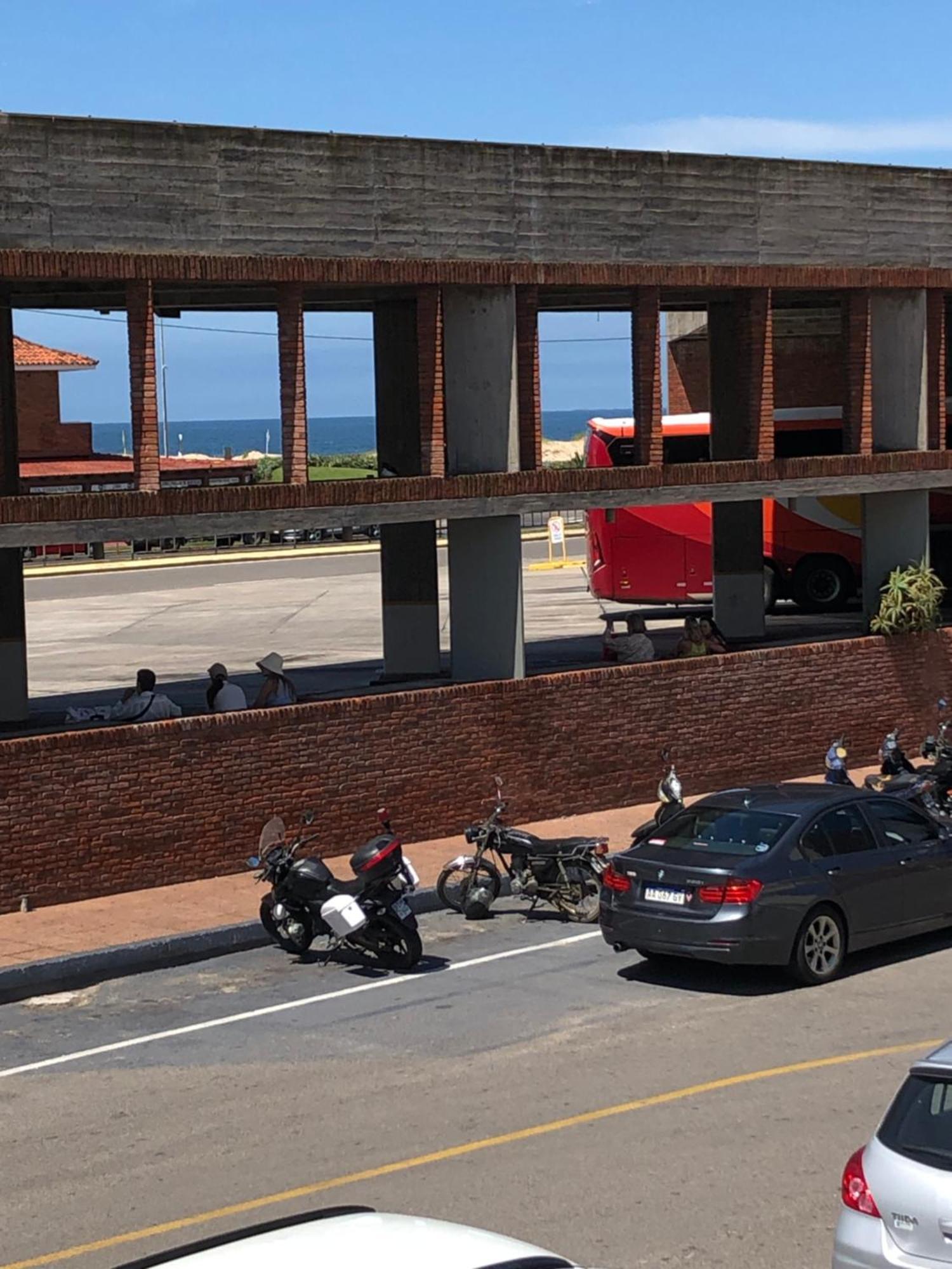 Hotel Gaudi Punta del Este Exterior photo