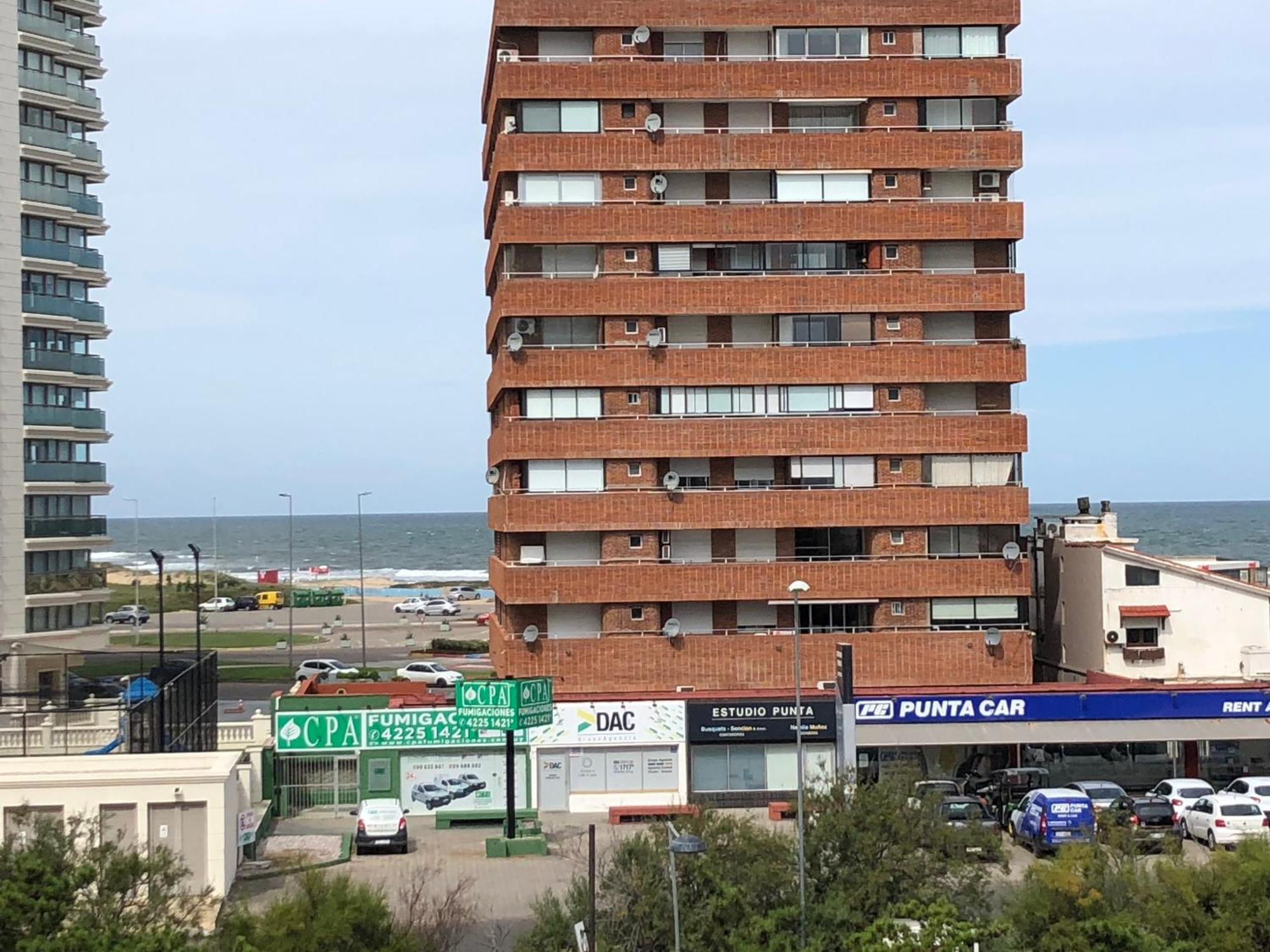 Hotel Gaudi Punta del Este Exterior photo